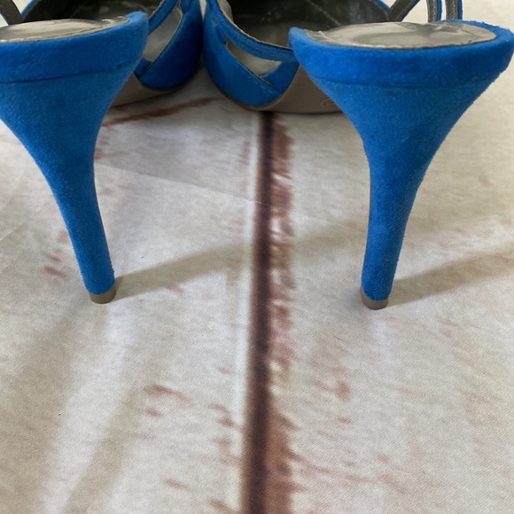 Worthington heels - Picture 2 of 4